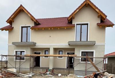 DUPLEX DE VÂNZARE Calea Medveș Comision 0% - 1