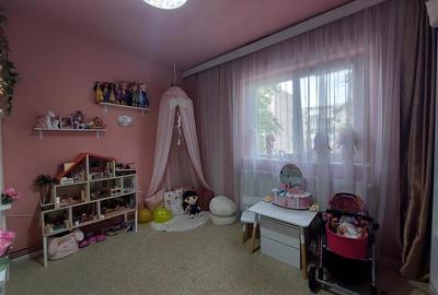 Apartament superb cu 4 camere, in Confectii! - 13