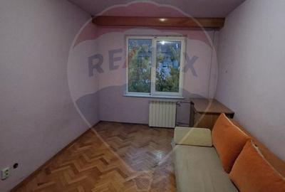 Apartament cu 4 camere de vânzare în zona Iosia - 9
