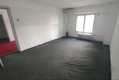 Spatiu stradal Piata Unirii, direct de la proprietar - 12