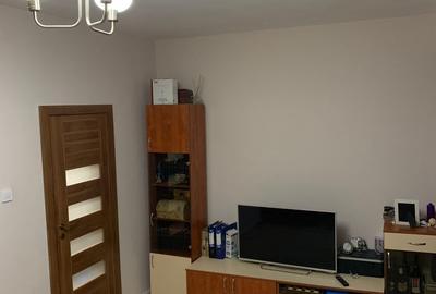 Apartament cu 1 camera etaj 1 din 3,  boxa si parcare, Gruia - 7