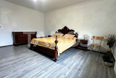 Apartament 4 camere  la casa cu curte pivnita zona Lazaret Sibiu - 9
