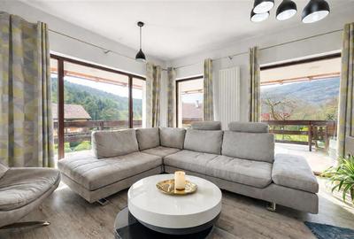 FILM& 3D! Resedinta de exceptie:eleganta spatiu,confort,Evergreen,Sfantu Gheorgh - 1