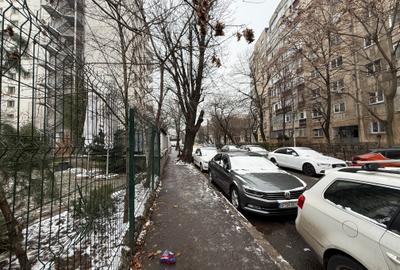 Garsonieră Timpuri Noi gură de metrou - 35