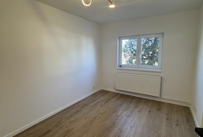 Apartament 3 camere - Strand - 64 mp utili - etaj 1 - 3
