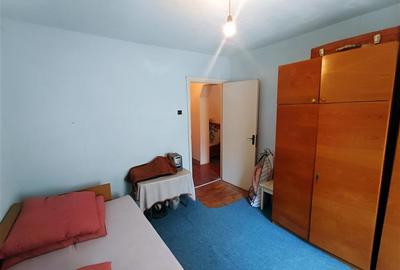 Apartament 3 camere etaj 2 in Moldova Noua - 6