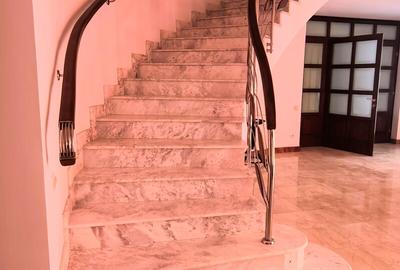 Proprietate Breaza Vila 1000mp , casa administrator , teren generos 3600mp - 15