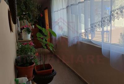 1\2 DUPLEX, DE VÂNZARE, 4 camere\CARANSEBEȘ\ ZONĂ CENTRALĂ\JUD.CS - 16