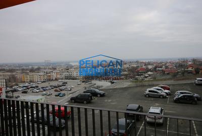 Apartament cu 2 camere decomandat în E3