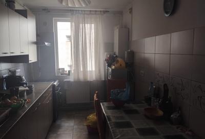 33706  Apartament 3 camere FAR - 19