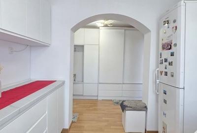 Apartament cu 2 camere, etaj 3, mobilat și utilat, zona TRAIAN - Crucea Gării; - 4