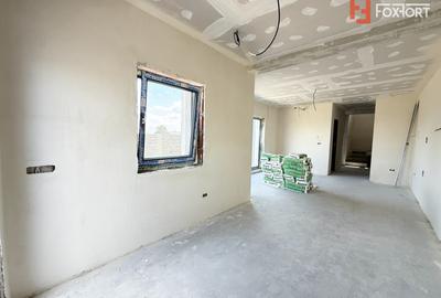 Duplex cu 3 camere si teren de 247 mp de vanzare in localitatea Sacalaz - 5