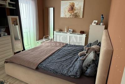 Apartament cu 2 camere semidecomandat, mobilat în Bună Ziua