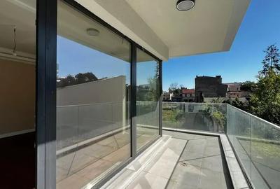 4 camere Unirii/ansamblu exclusivist/parcare dubla inclusa/ Comision 0 - 13