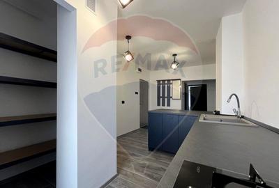 Apartament spațios de închiriat, strada Năsăud, bloc cu lift - 6