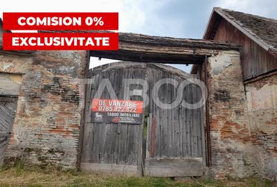 Teren de vanzare 4500 mp in centrul comunei Hamba judetul Sibiu - 1