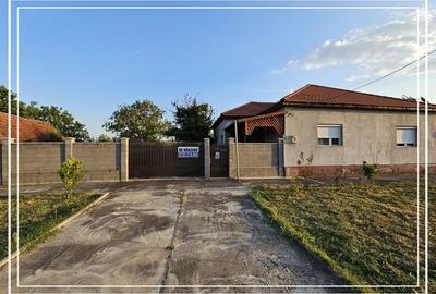 Opurtunitate si liniște Casa de vânzare la cheie Mocrea Jud. Arad - 1