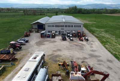 Hala Industriala de vanzare, 1800 mp la E60 la 5 km de Alesd, Bihor - 1