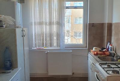 380euro/luna, Podu Ros Restaurant Odeon, 3 camere, mobilat, - 4
