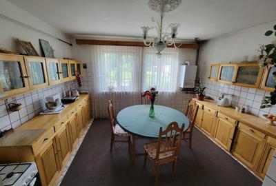 Casa de vanzare - Parter + Etj1 + Etj2 - 13