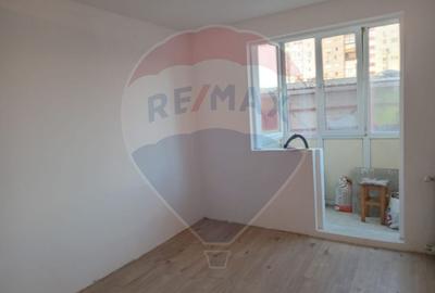 Apartament 2 camere etj 1 /10 nemobilat în zona Aurel Vlaicu - 2