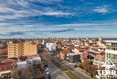Apartament cu 3 camere decomandat în Faleza Nord