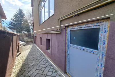 Demisol, Atelier, 60 mp utili, situat in cartierul Gruia! - 1