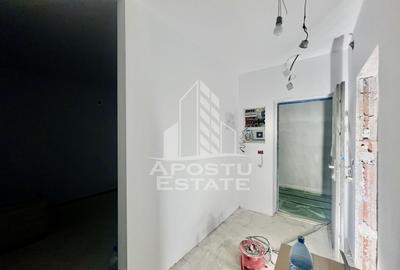 DE VANZARE Apartament doua camere cu gradina 10 mp - 10