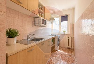 Apartament cu 2 camere de vanzare in KM 4-5 etaj 2 - 6