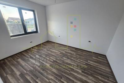 Casa individuala. Sag. Teren 604. 2 Bai. 4 Camere. Se preda la cheie. - 2
