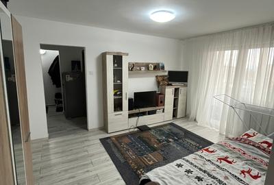 Apartament 2 camere renovat mobilat bloc anvelopat - 2
