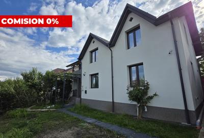 Casă individuală cu 7 camere în Dâmbul Rotund