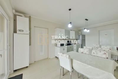 Casă generoasă cu 11 camere + spațiu comercial inclus | Calea Radnei - 8
