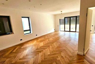 Apartament cu 3 camere decomandat în Iancu Nicolae