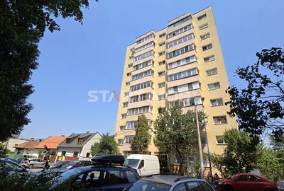 Apartament 3 camere cu boxa zona Grivitei