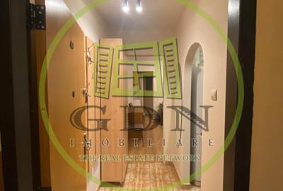 Apartament cu 2 camere semidecomandat, mobilat în Mihai Viteazul