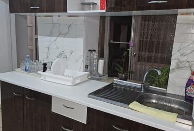 Vand Casa pe Bulevard direct in statia de autobuz. 1 minut de noul McDrive etc. - 4