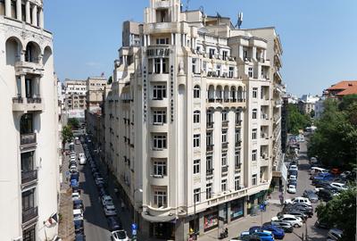 Birou, 609 mp în Universitate