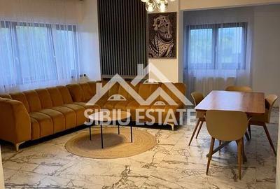 Apartament cu 3 camere semidecomandat, mobilat în Turnișor