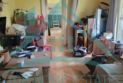 Apartament cu 2 camere de vânzare, strada Constantin Brâncuși!