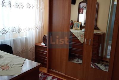 COMISION 0% - APARTAMENT 3 CAMERE - PARTER - 5