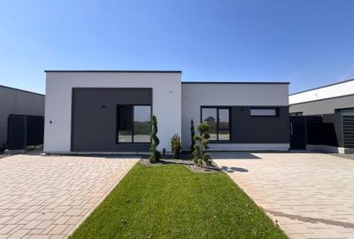 De vanzare: Casa Duplex Parter in cartierul Urban Village din Mosnita Noua - 1