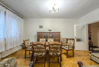 Apartament cu 3 camere decomandat în Grigorescu