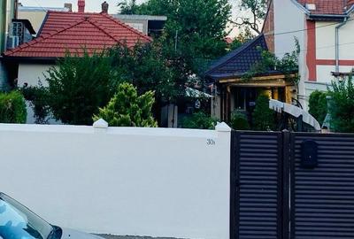 Vand casa ultracentra 199.000 euro - 1