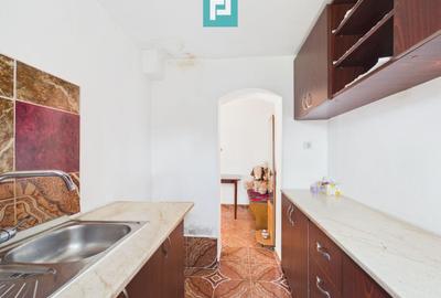 2 case separate + curte 1400 mp – Zona Dâmbovița - 19