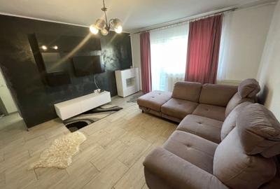 Apartament mobilat si utilat cu 2 cam- etaj 1, balcon si loc de parcare - 4