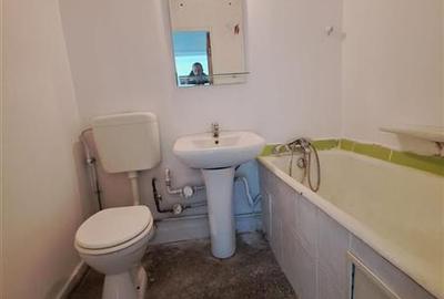 Vanzare apartament 3 camere metrou 1 Decembrie 1918 - 8