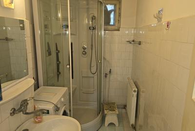 Vand apartament 2 camere semidecomandat in Deva, etaj 1 - 7