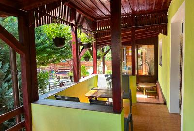 Casă de vânzare în Costinești. Casa se vinde cu tot cu mobila, electrocasnice. - 5