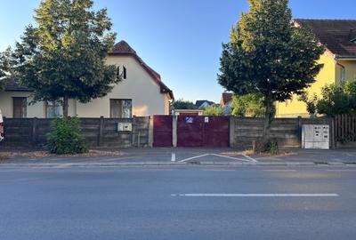 Casă individuală cu 2 camere în Central
